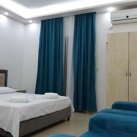 Hotel Arsenal Ksamil Esterno foto